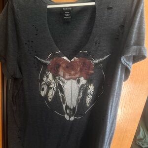 Torrid Charcoal Tee with Skull and Floral Design